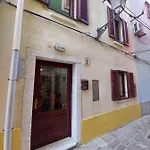 Apartman Terra *